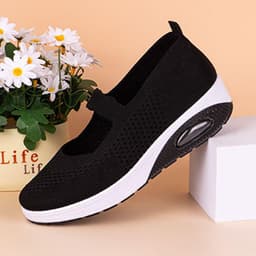 Female Sneaker