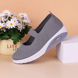 Female Sneaker